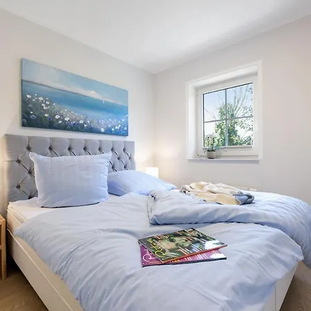 Zum Faehrmann 2 Whg 1 Eg Links In 18356