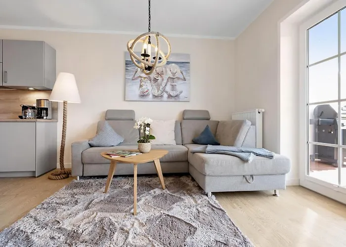 Zum Faehrmann 2 Whg 1 Eg Links In 18356 *