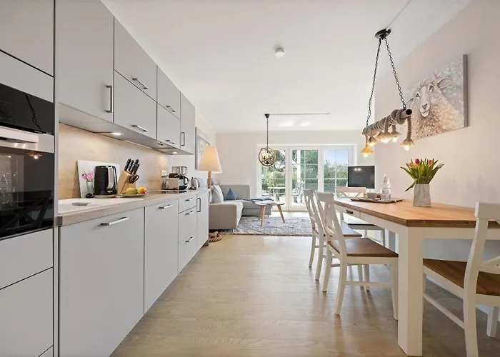 Zum Faehrmann 2 Whg 1 Eg Links In 18356 Pruchten